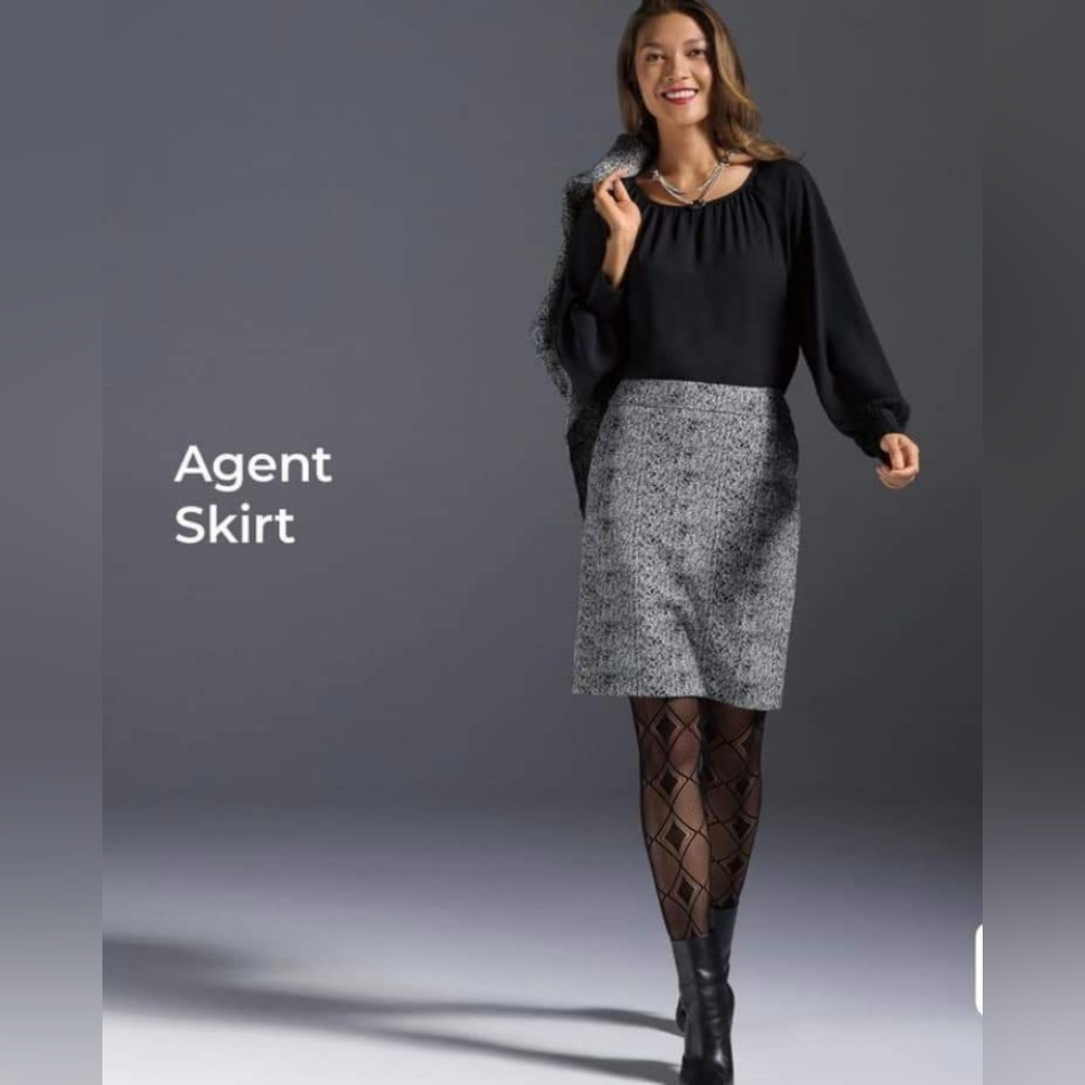 Cabi agent skirt